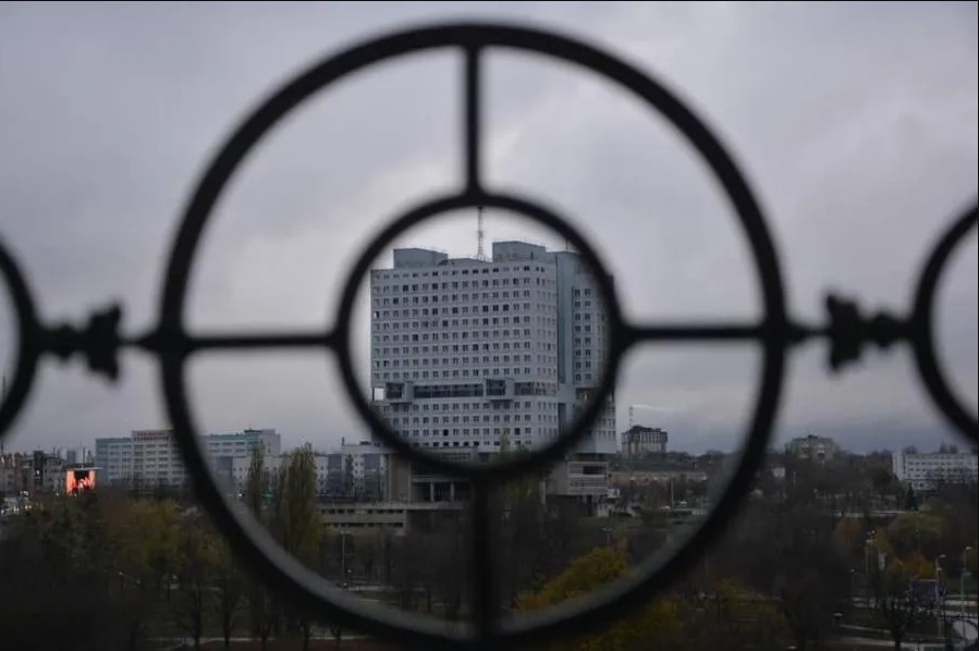 Алиханов хотел бы создать на месте Дома Советов «нечто вроде Зарядья»