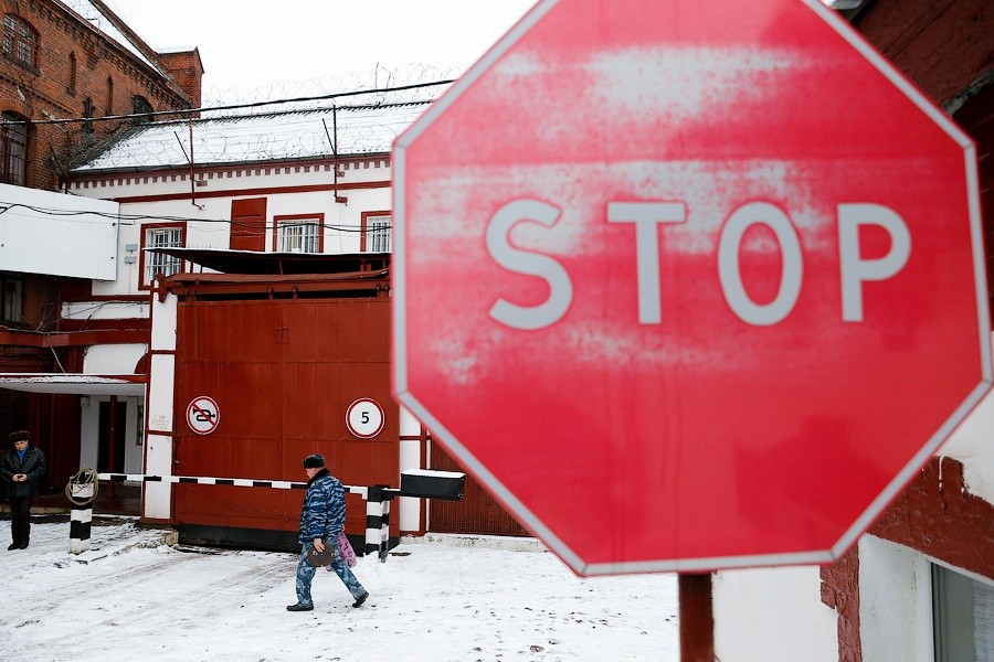 В РФ в 2017 году из колоний отпустили почти 1 тыс заключенных, имеющих тяжелые болезни