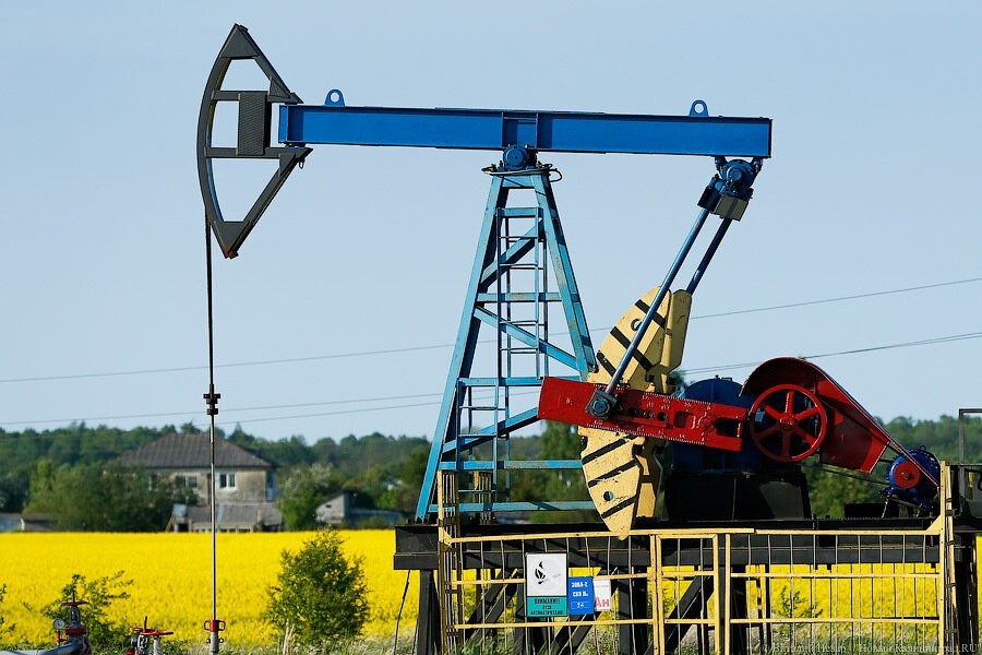 Беларусь собралась закупать нефть в Польше и Прибалтике, но не в России