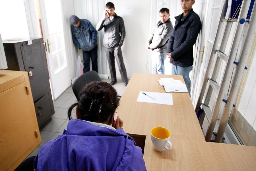 Судимая за «резиновую квартиру» калининградка вновь зарегистрировала мигрантов