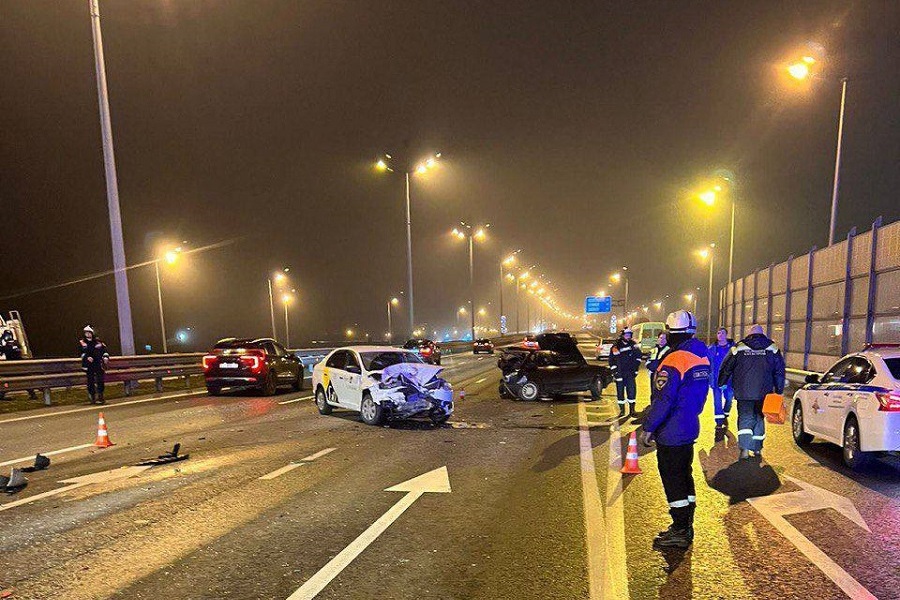 В районе Васильково в ДТП пострадали 5 человек, включая ребенка (фото)