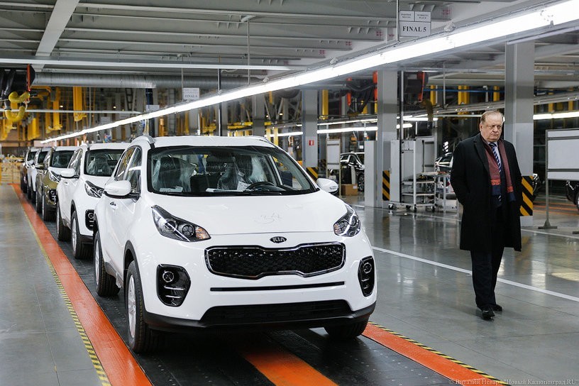 СМИ: россиянам разрешат регистрировать новые авто без посещения ГИБДД