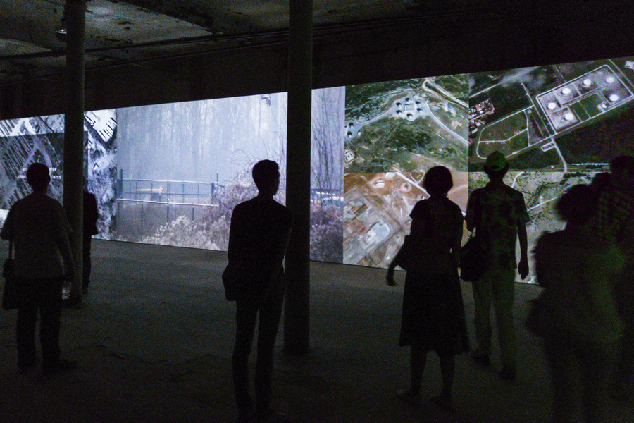 Сквозь закрытые границы: что смотреть на фестивале современного искусства Raum Space