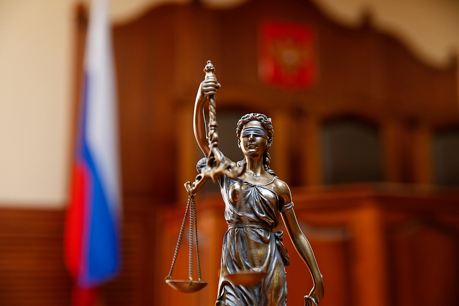 В Черняховске прокурор требует выплатить компенсацию травмированной на рынке женщине