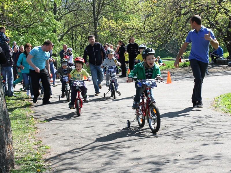 Состоялся первый этап детских велогонок «Kids Race-2014»