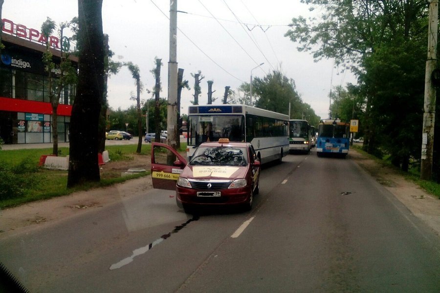 На Советском проспекте образовалась большая пробка из-за ДТП (фото)
