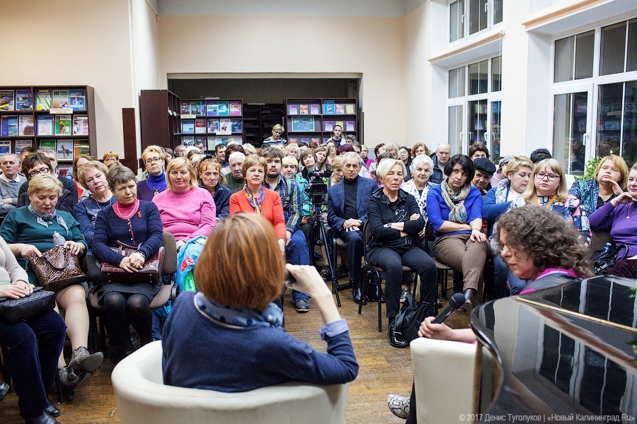Писатели Воденников и Цыпкин проведут творческие встречи в Калининграде