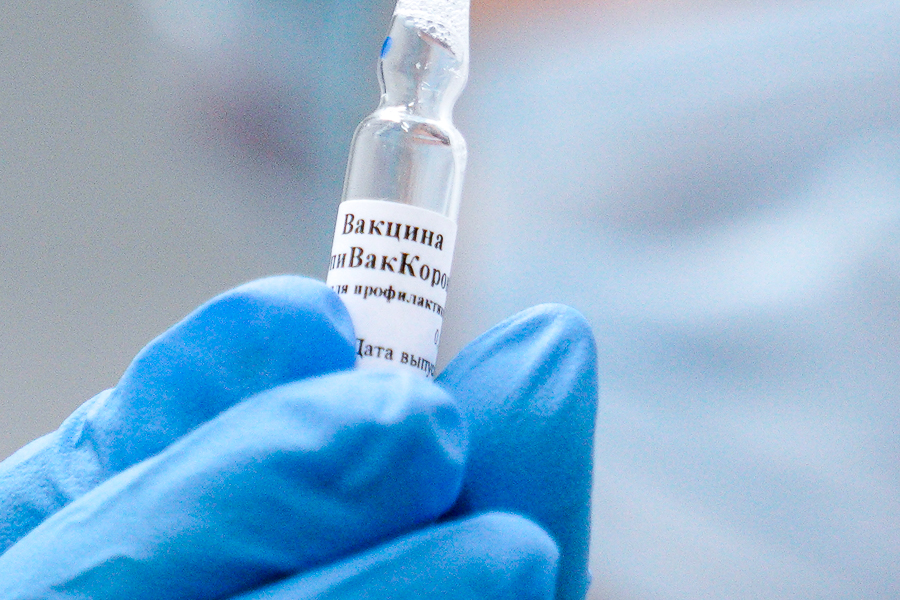 Разработчик «ЭпиВакКороны» заявил, что вакцина даёт иммунитет на год