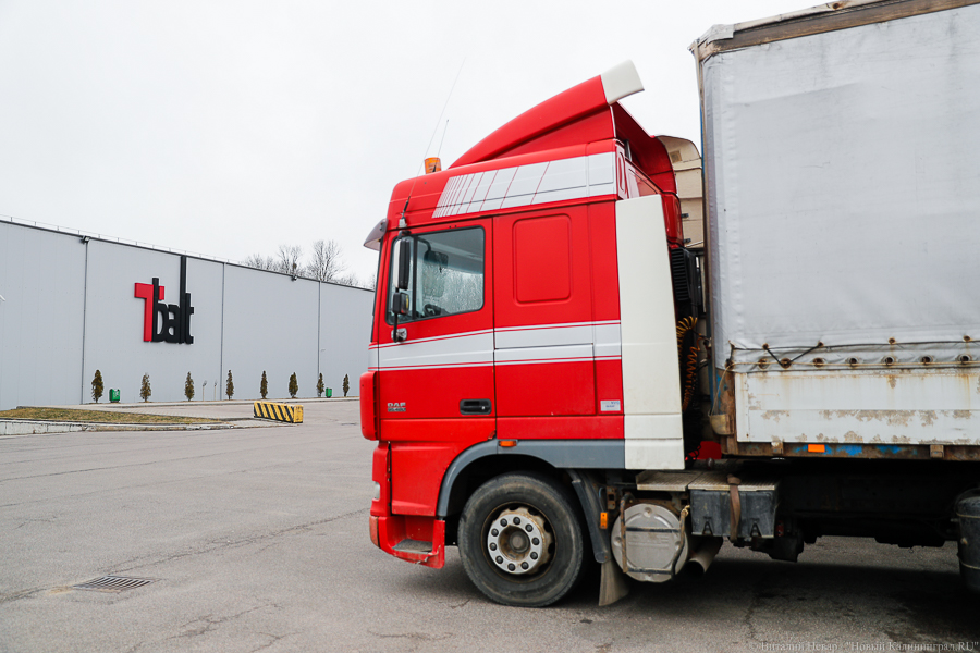 «Сделал два звонка — и все нормально»: губернатор заявил, что решил проблему дорогих полисов ОСАГО