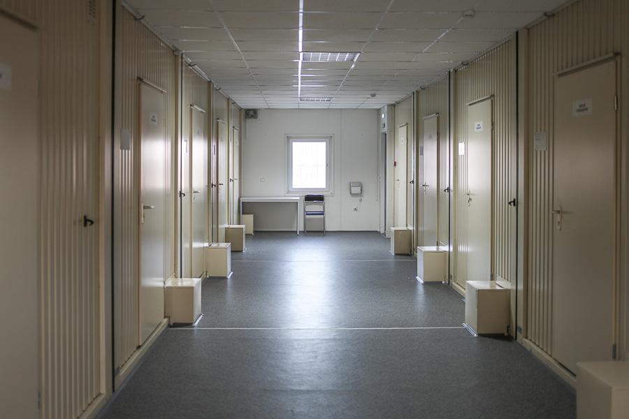 УМВД заплатит за круглосуточную охрану центра для иностранцев 1,6 млн рублей