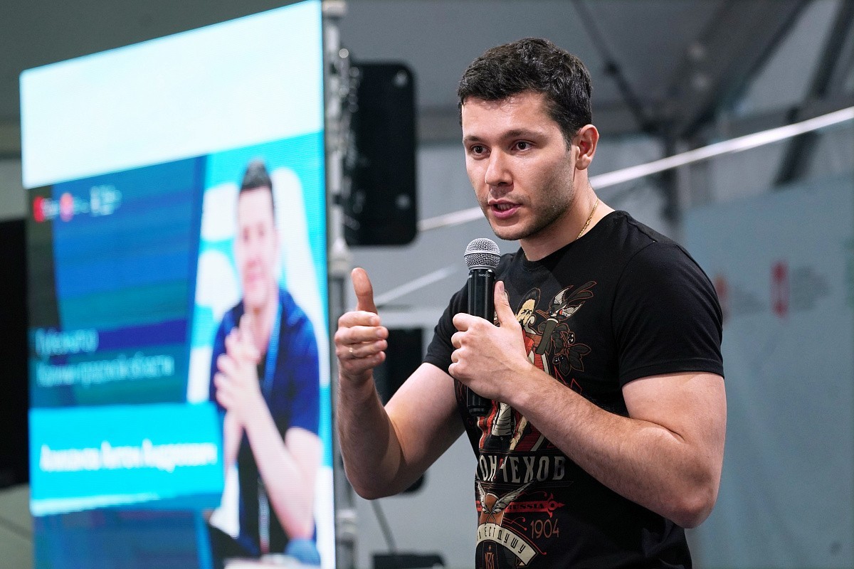 Алиханов рассказал, как приятно работать губернатором 