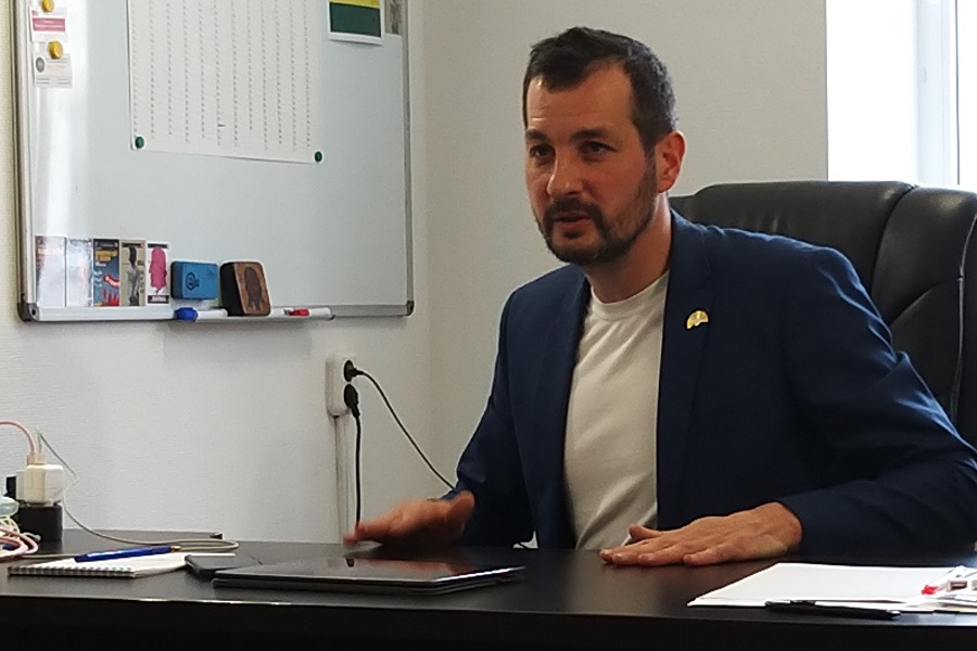 И.о. худрука Александр Федоренко - о резиденции Деда Мороза в драмтеатре