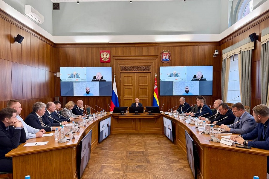 Облвласти создали оперштаб по решению вопросов обеспечения региона топливом