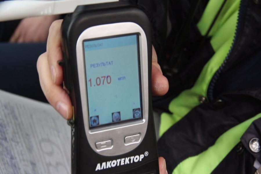 В Калининграде задержали пьяного водителя, разъезжавшего по городу с пистолетом