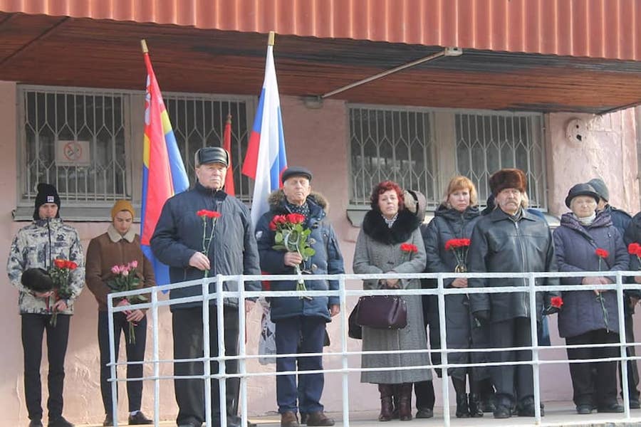 Гимназии в Балтийске дали имя погибшего в Чечне офицера