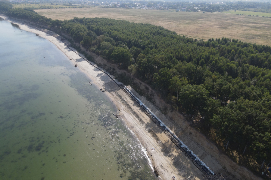 Берегоукрепление в Куликово идёт с опережением графика