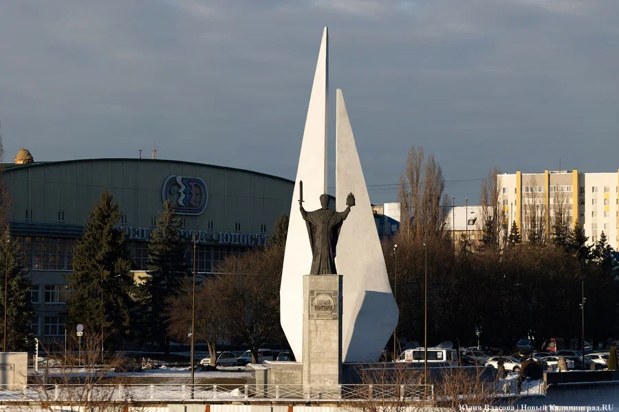 Власти снова ищут подрядчика для благоустройства набережной Петра Великого