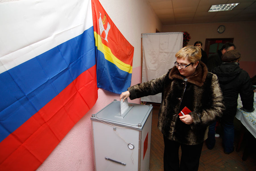 Дума намерена увеличить время голосования на выборах губернатора до 14 часов