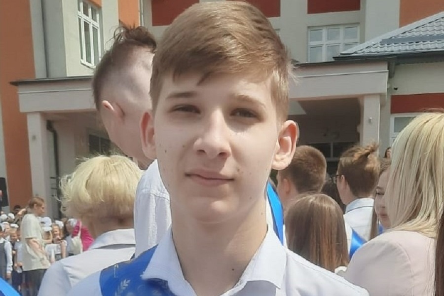 Объявлен сбор средств для 15-летнего калининградца с тяжелой формой сколиоза