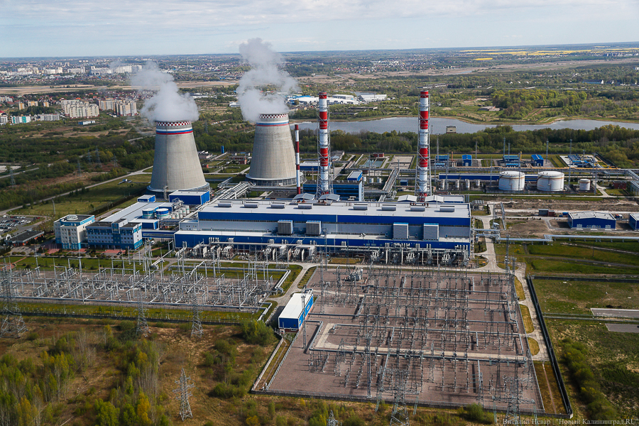 Медики оценивают состояние двух пострадавших во время пожара на ТЭЦ-2 как тяжелое