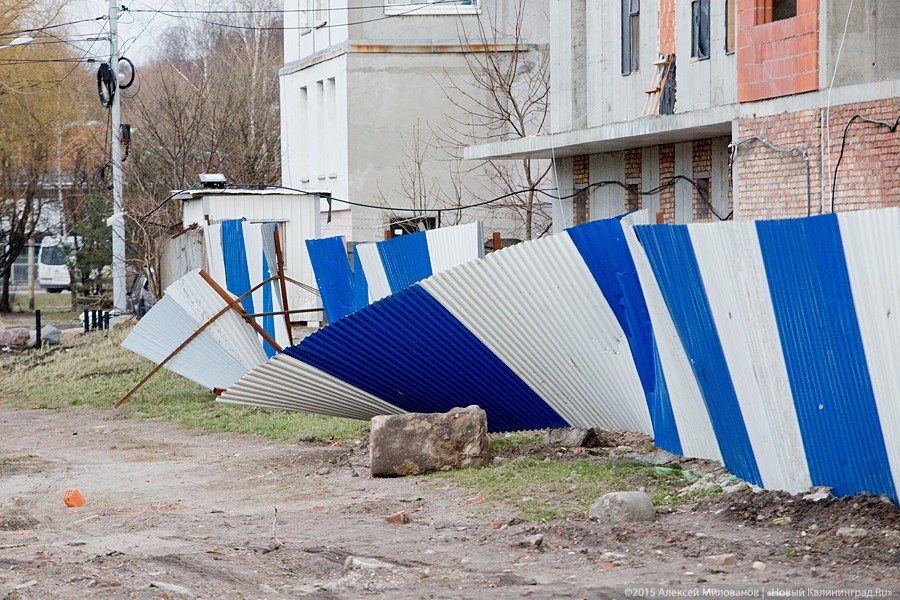 В Калининградской области из-за шторма обесточены три посёлка (обновлено)