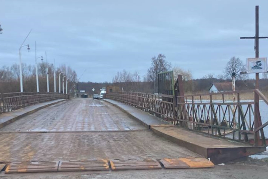 На поставку наплавного моста через реку Немонин выделяют почти 200 млн рублей