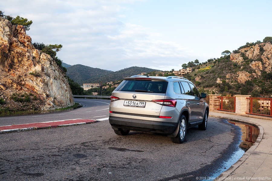 В поисках желтых лент: каталонский тест-драйв Škoda Kodiaq российской сборки