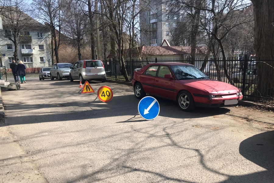 На ул. Леонова ослепленный солнцем водитель сбил 82-летнюю женщину