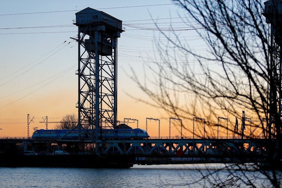 Алиханов не хочет платить из бюджета «за прихоти борцов за сохранение наследия»