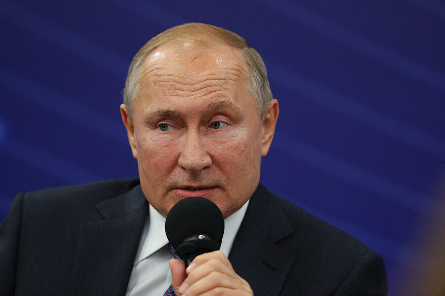 Путин: идут переговоры по увеличению доли китайских автомобилей и техники на рынке РФ