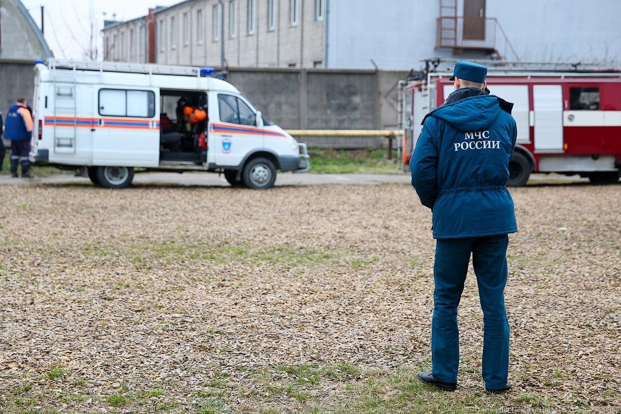 Под Балтийском произошло серьезное ДТП, потребовалась помощь спасателей МЧС