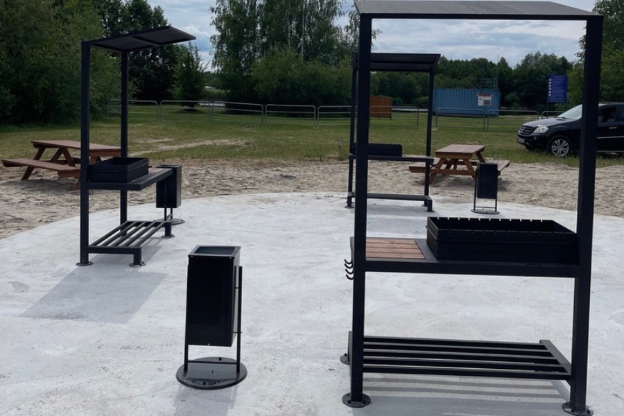 Дятлова отчиталась об открытии мангальной зоны на Голубых озёрах в Калининграде