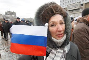 Опрос: половина россиян считают, что Россию должны уважать другие страны
