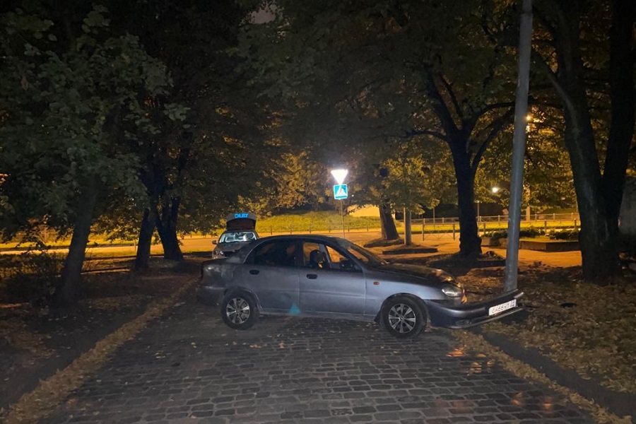 Пьяный калининградец попал в ДТП на проспекте Калинина