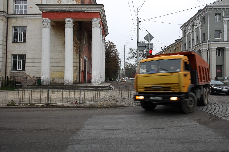 Грузовикам запретили въезжать в Калининград на месяц из-за ЧМ-2018