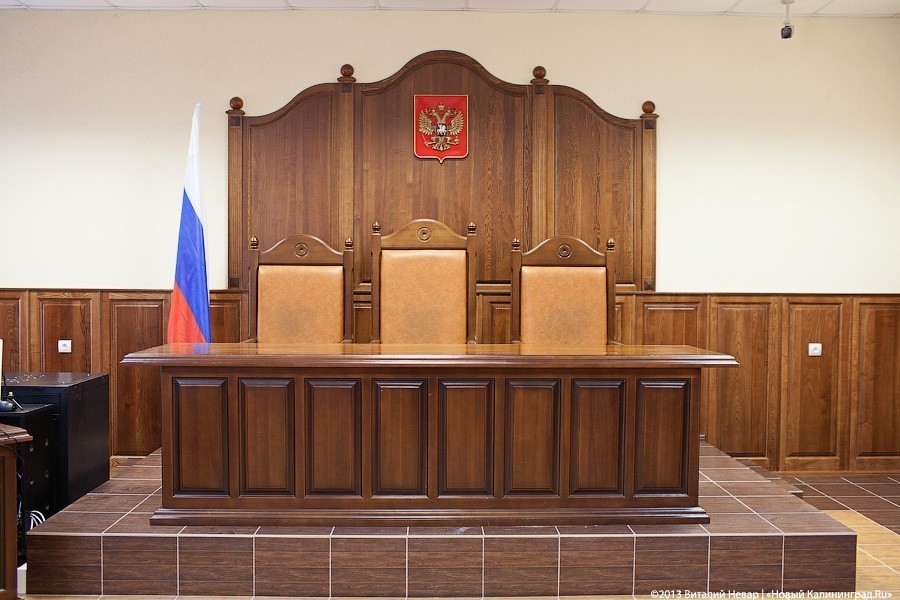В Калининграде дали срок женщине, ранившей ножом сожителя из-за измены