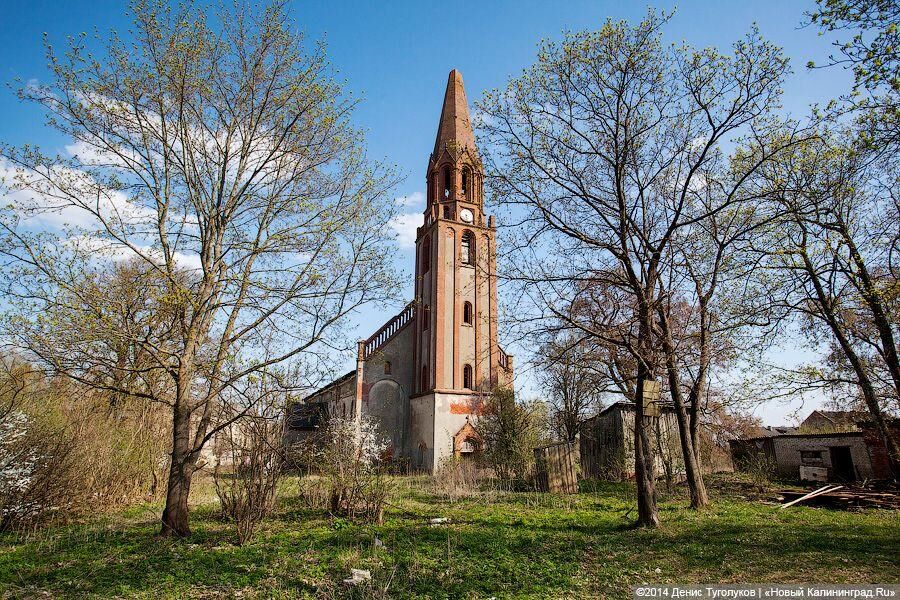Неясные перспективы: реставрируемую кирху в поселке Ясное собираются законсервировать 