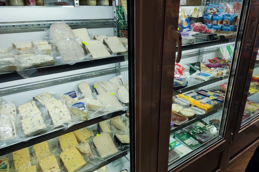 Таможня за три дня в Калининграде изъяла более 100 кг «санкционки» из магазинов