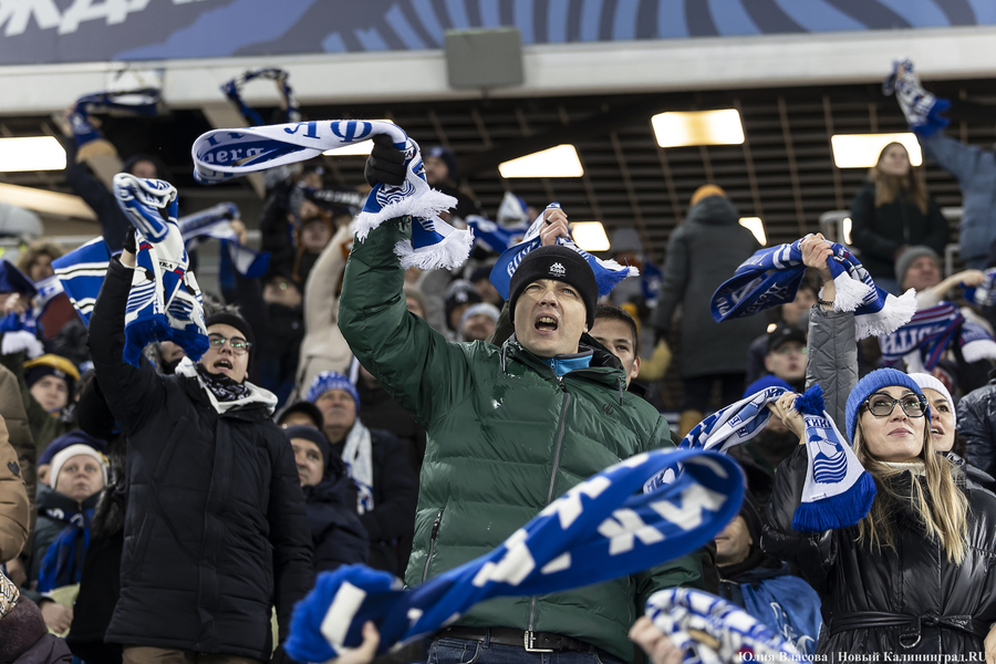 Болельщиков «Балтики» привлекли к ответственности за потасовку во время матча против «Рубина»