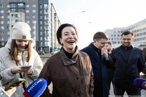 «Шла-шла, и все было хорошо»: как Елена Дятлова новые улицы города осматривала (фото)