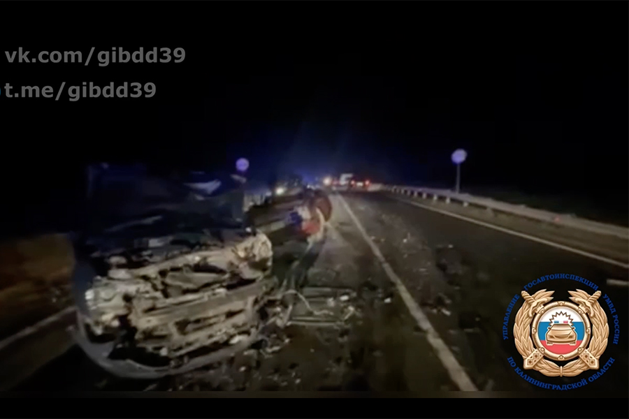 На трассе Калининград — Нестеров столкнулись несколько машин (видео)