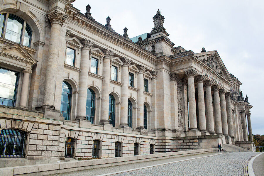 РФ потребовала от Германии прекратить изъятие частных автомобилей у россиян