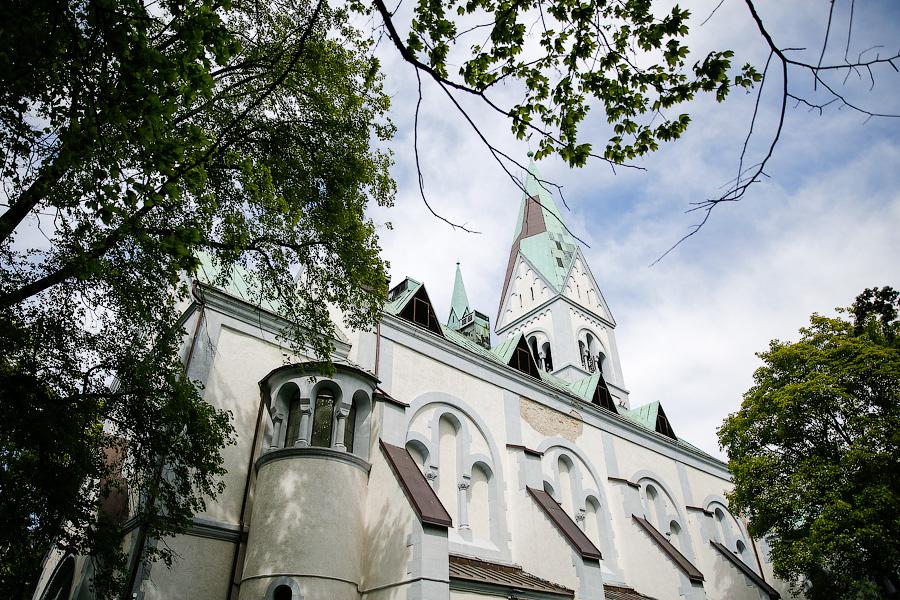 Авторы скандального спектакля 2008 года решили поставить пьесу Гришковца