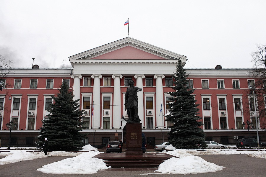 Минобороны предлагает увольнять военнослужащих за отказ от жилья