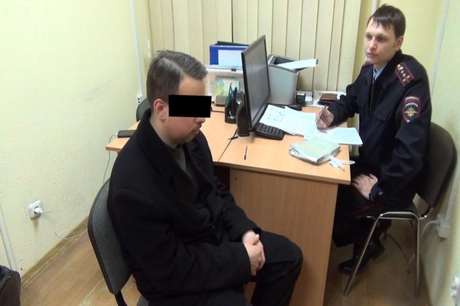 Житель области пытался устроиться на работу врачом по поддельным документам