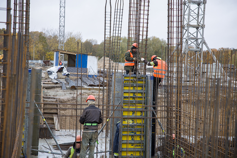 Строительство школы на ул. Мариенко планируют «жёстко контролировать» (фото)
