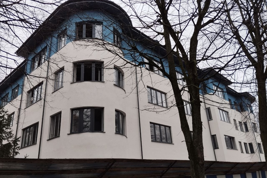 Минздрав: подрядчик обещает сдать поликлинику на Расковой в мае