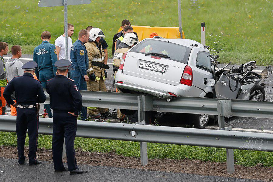 УМВД: виновник смертельного ДТП под Гвардейском или отвлекся, или уснул (видео)