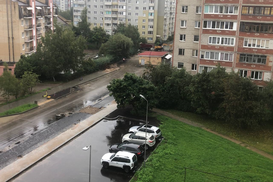 Для обеспечения прохода и проезда по ул. Майской вводят бессрочный сервитут