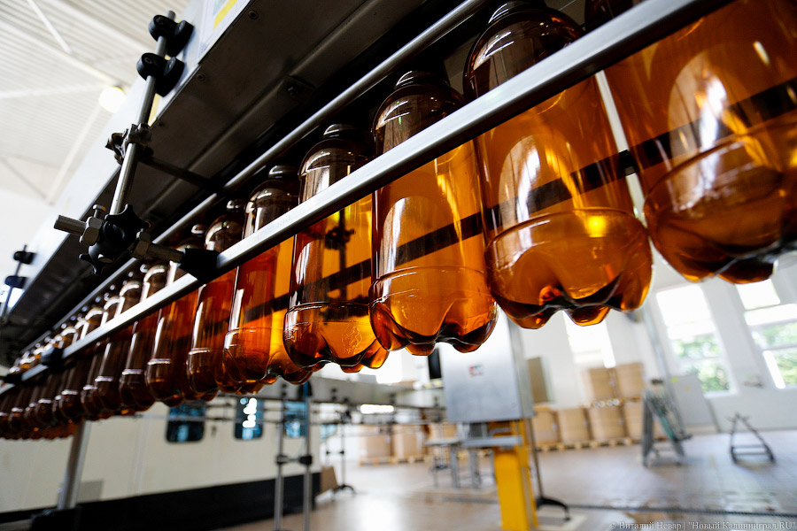 Производитель пива BUD, Hougaarden и Leffe продает бизнес в России